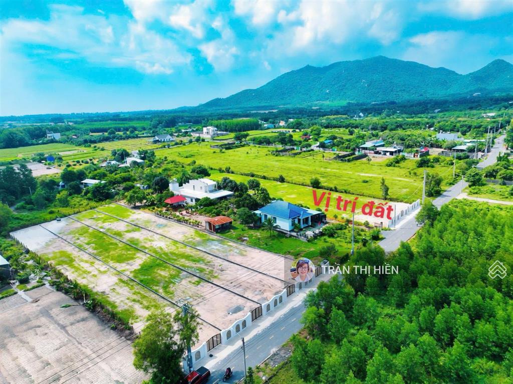 Đất nhà vườn gần biển phước hải 2972m2 27m x 110m, có sẵn 280m2 thổ, view núi gần hồ sở bông