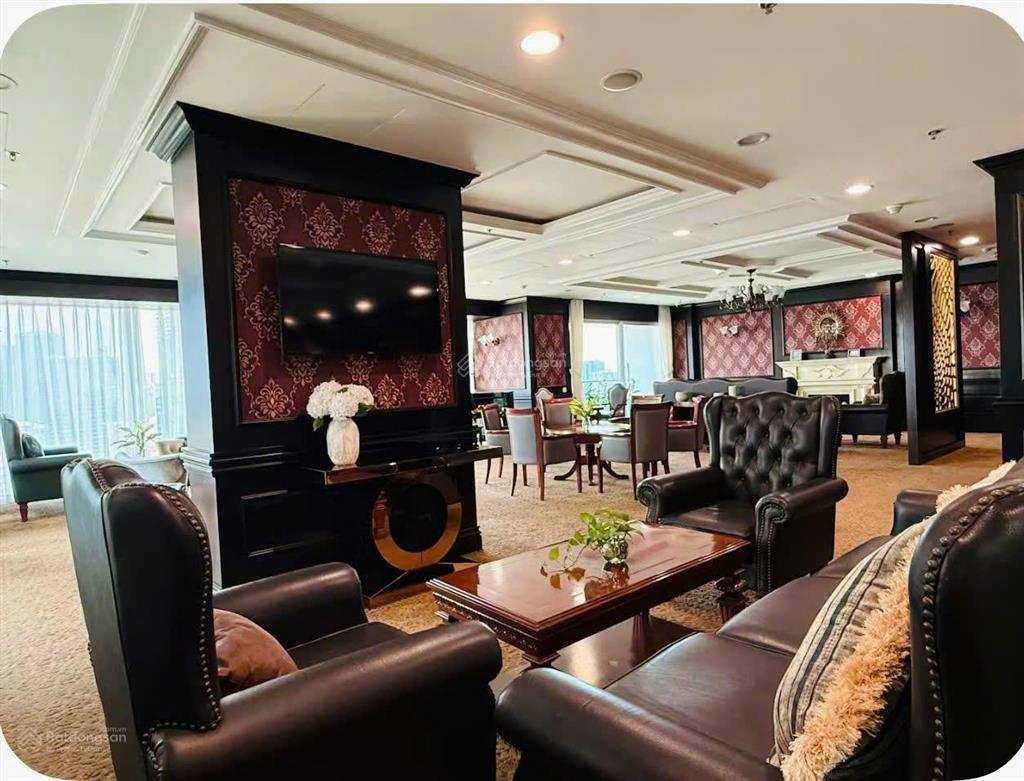 Bán căn hộ vinhomes đồng khởi vincom center 166m2, 3pn góc bitesco và nhà thờ đức bà, quận 1