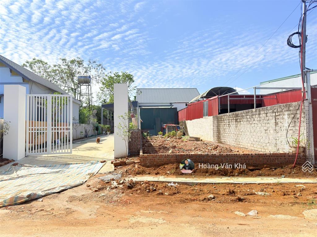 Bán đất mặt đường đh 09 hòa trúc, phú cát, hà nội 120 m2 toàn bộ đất ở