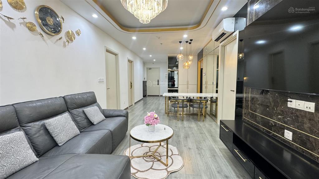 Bán căn 3pn (106,4m2) nội thất đẹp bc đông nam nhà mát quanh năm sẵn sổ hồng tại hà đô. tấn đại