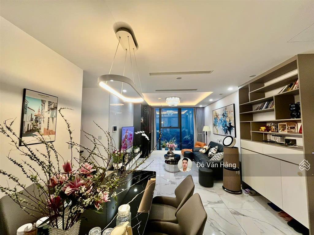 Bán nhanh căn 3 ngủ full đồ sunshine city view công viên 10,2 tỷ sổ đỏ sang tên