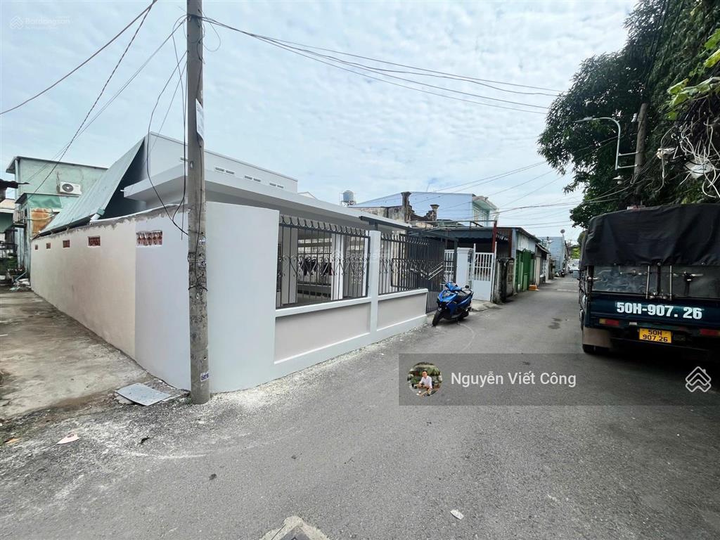 Khuôn đất đẹp (8.3x38m = 312m2) mt hẻm quốc lộ 13 gần vạn phúc city tiện xây chdv