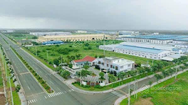 Bán 273m đất, mt 12m full thổ cư, ngay cạnh cổng chính kcn vsip hải long, view sông