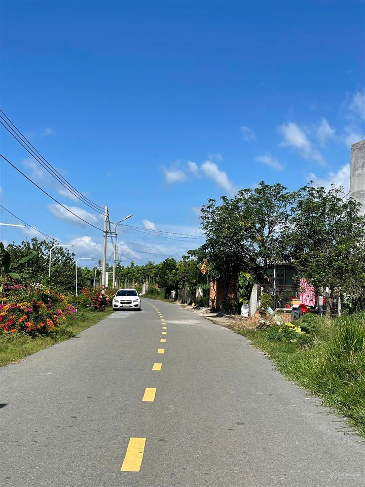 Bán đất kinh doanh tại trừ văn thố 16, 870 triệu, 500m2, 200m thổ cư, mặt tiền 10m, pháp lý đầy đủ