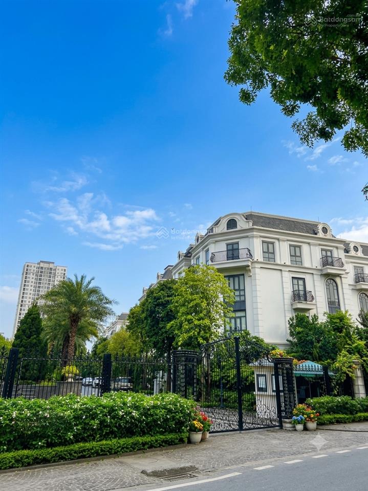 Bán biệt thự liền kề elegant park thạch bàn, sát hồ, giá 34 tỷ.