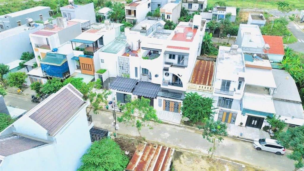 Đất gần võ chí công, đường 7,5m giá hời. 100m2 sổ hồng riêng.