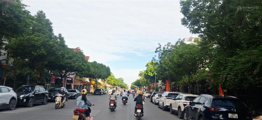 Bán liền kề lô góc dương nội vị trí kinh doanh đắc địa 21,5 tỷ