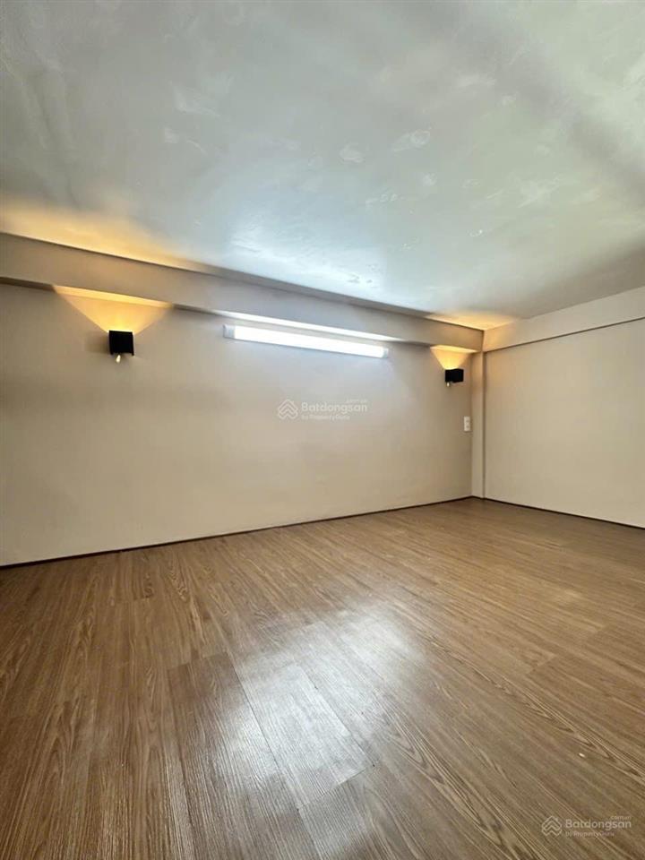 Căn hộ ngay đường hoàng diệu p12 quận 4 ngay cầu calmette 2 phút vào quận 1 dt 15m2 dtsd 25m2