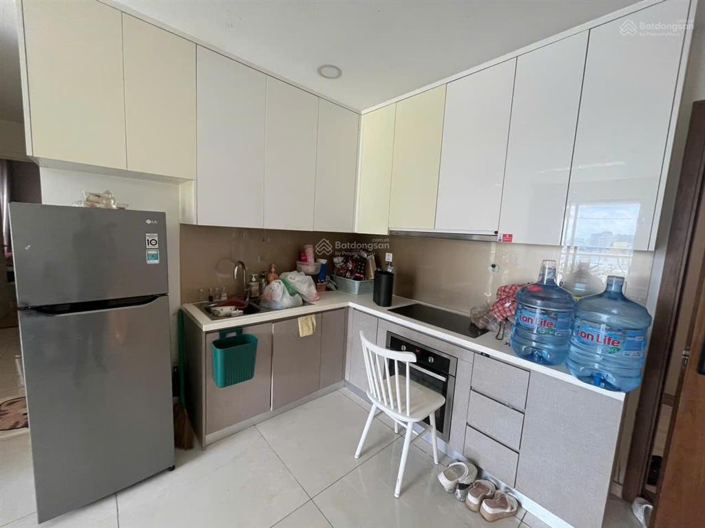 Bán millenium 2pn, 2wc, 72m2 đang có hợp đồng thuê sẵn