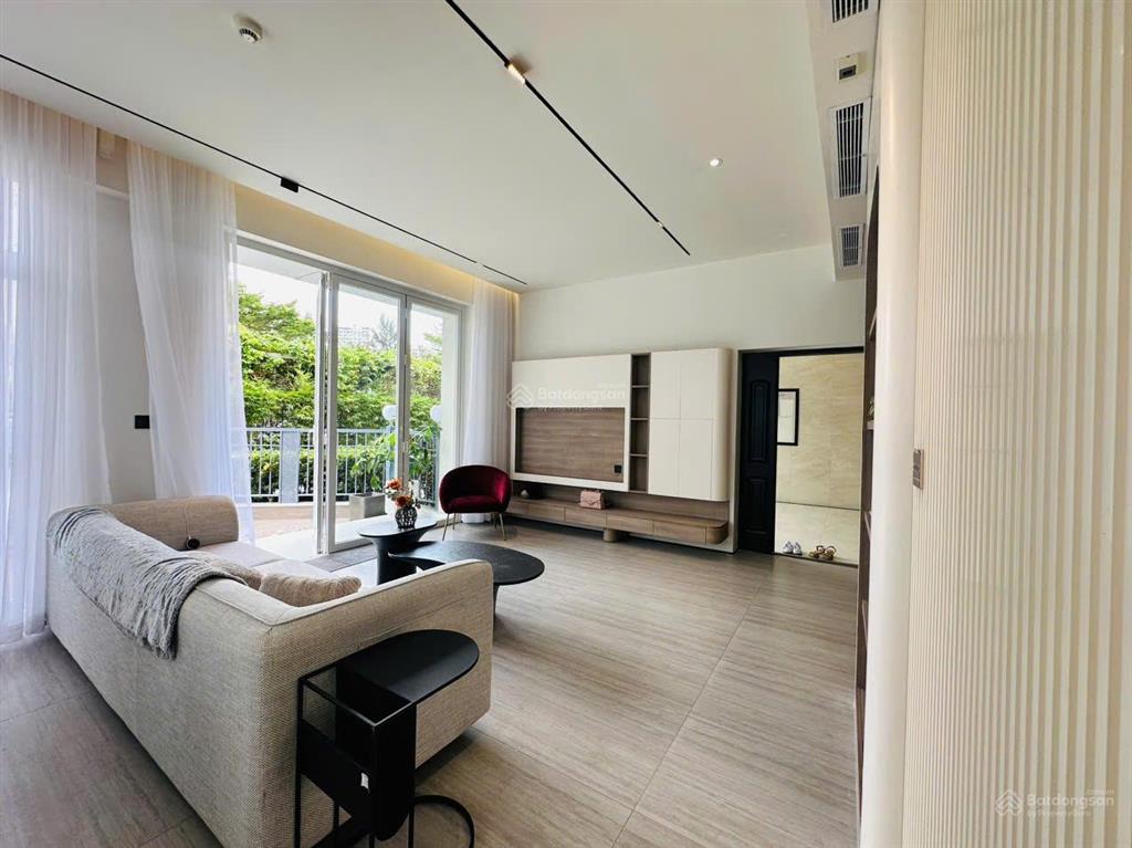 Bán gấp groundhouse happy valley 204m2 sân vườn đẹp, giá 18 tỷ. ms kim 0768 739 ***