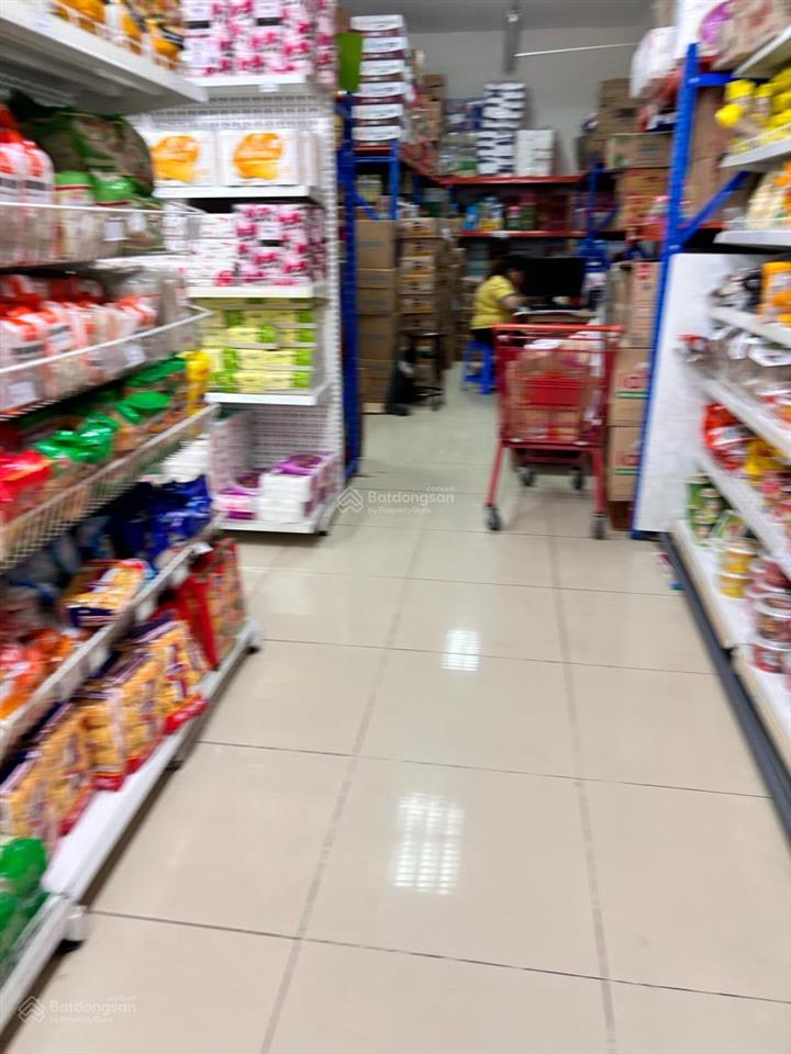 Bán shophouse 136 hồ tùng mậu bắc từ liêm, dòng tiền 4 tỷ/năm, sổ lâu dài 552m giá 68 tỷ