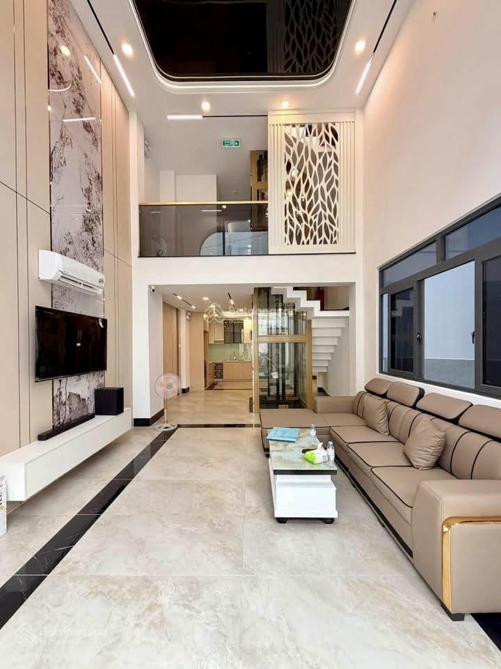 Nhà dương bá trạc, tổng giảm 2,1 tỷ nhà 5, 50m2 hẻm xe hơi, giá mới 8,9 tỷ