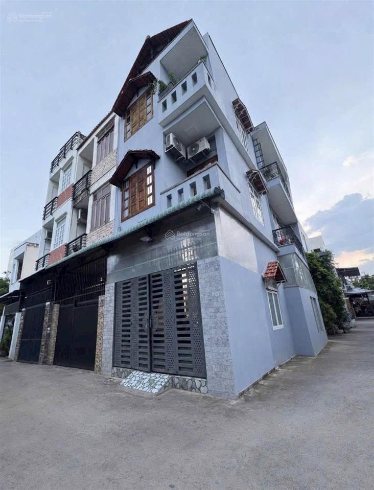 Hiếm có khó tìm nhà 3 tầng hẻm ô tô ngay trung tâm trường thọ sát bên vành đai 2 ga metro.