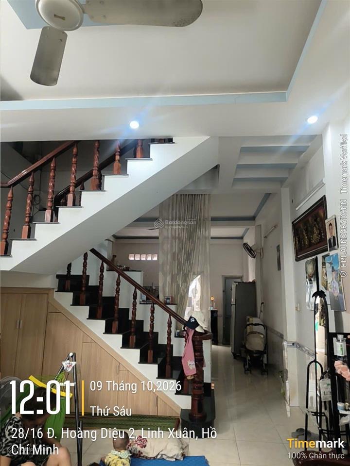 Kha vạn cân ô tô ngủ ngon trong nhà 8,1 tỷ kha vạn cân 71m2 2 tầng 5x15 chỉ 8,1 tỷ linh trung