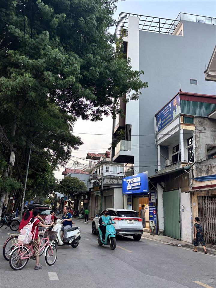 Bán mảnh đất đẹp nhỏ xinh mặt phố hoa lâm gần bigc trung tâm việt hưng 50m2 mặt tiền 5m chỉ 16 tỷ