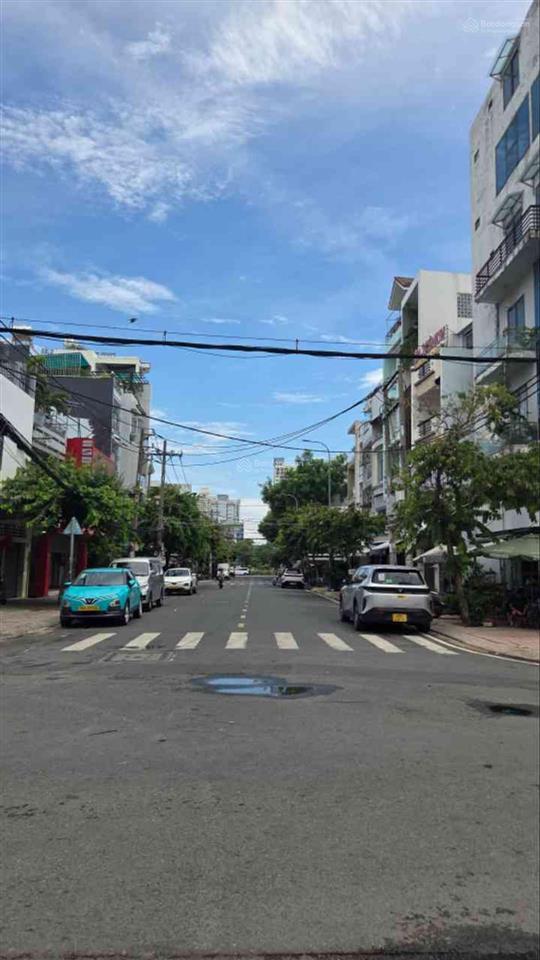 Bán nhà mặt tiền 3 tầng, (4m x 15m3), khu dân trí cao, đường ưu long gần cầu chà và, quận 8