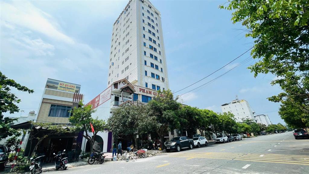 Chỉ 35 tỷ cặp vip trần quốc hoàn thông thẳng bãi biển sơn thủy cách mỹ khê chỉ 2.7km