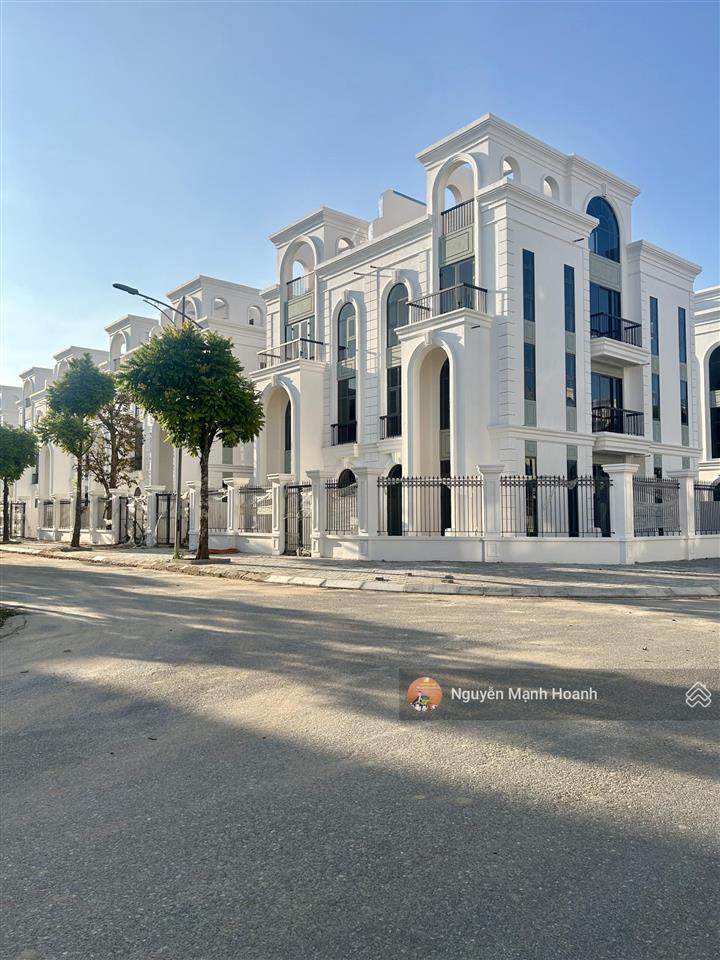 Giá tốt biệt thự b2.2 thanh hà 200m chỉ nhỉnh 15 tỷ. gọi ngay 0979 223 ***