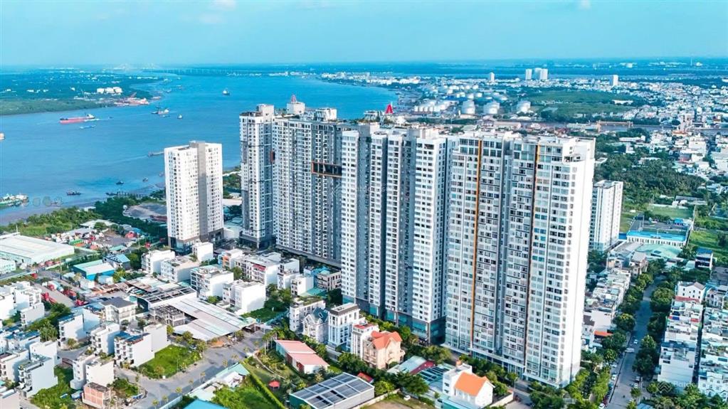 Bán căn hộ 3 phòng ngủ skyline giá tốt