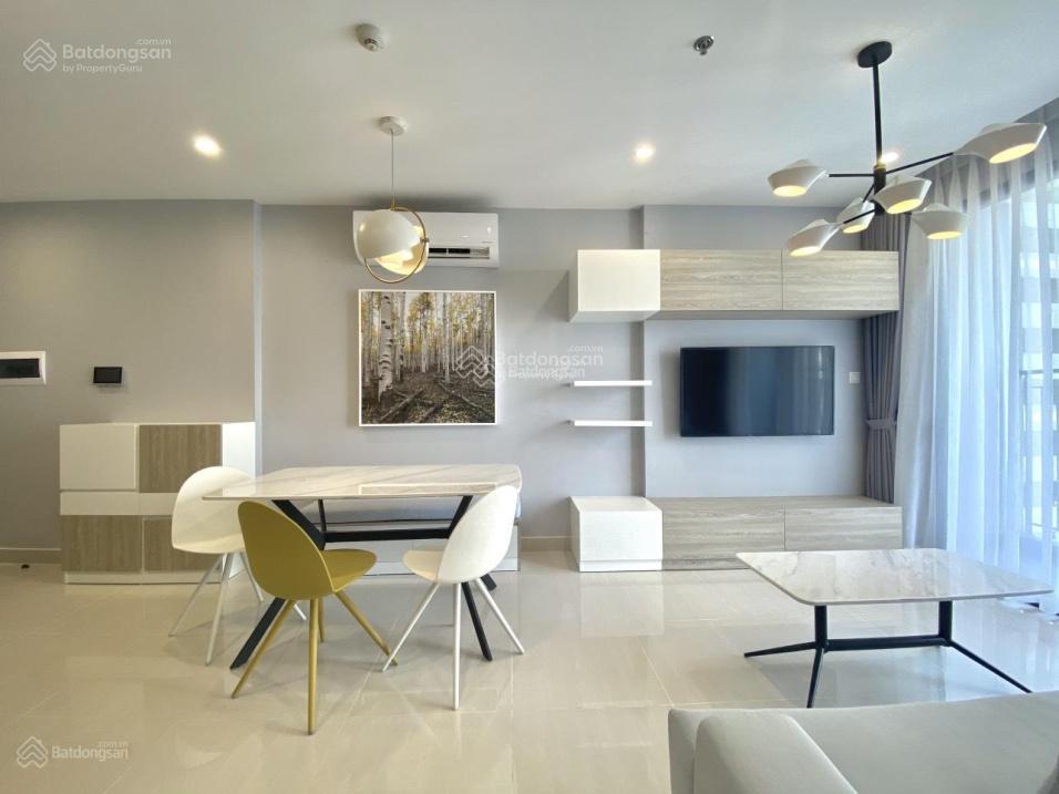 Bán căn hộ chung cư hùng vương plaza quận 5 dt 121m2 3pn 3wc sổ giá 87 tỷ 0907 909 *** hùng