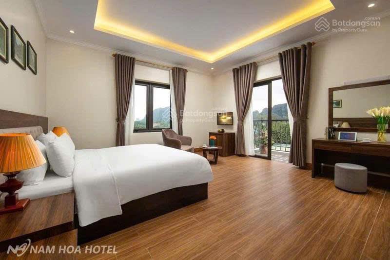 Ngộp bank bán nhanh bt kđt mới phùng khoang trung văn, 150m2, mt 7m, 5 tầng ở ngay, ô tô, vỉa hè