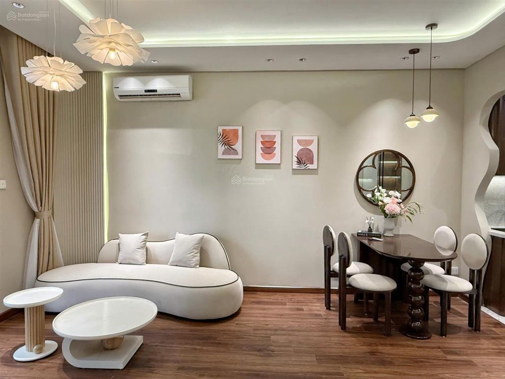Bán 2/9 căn t408 76m2 2pn đã sửa đẹp, bc nam, có slot ô tô, đang cho thuê 16tr/tháng