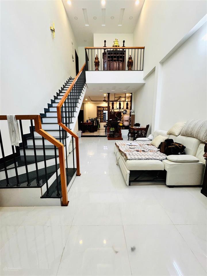 Nhà gò vấp, 101.3m2, nở hậu cực đẹp. 2 pn. nhà thiết kế rộng đẹp, hiện đại.