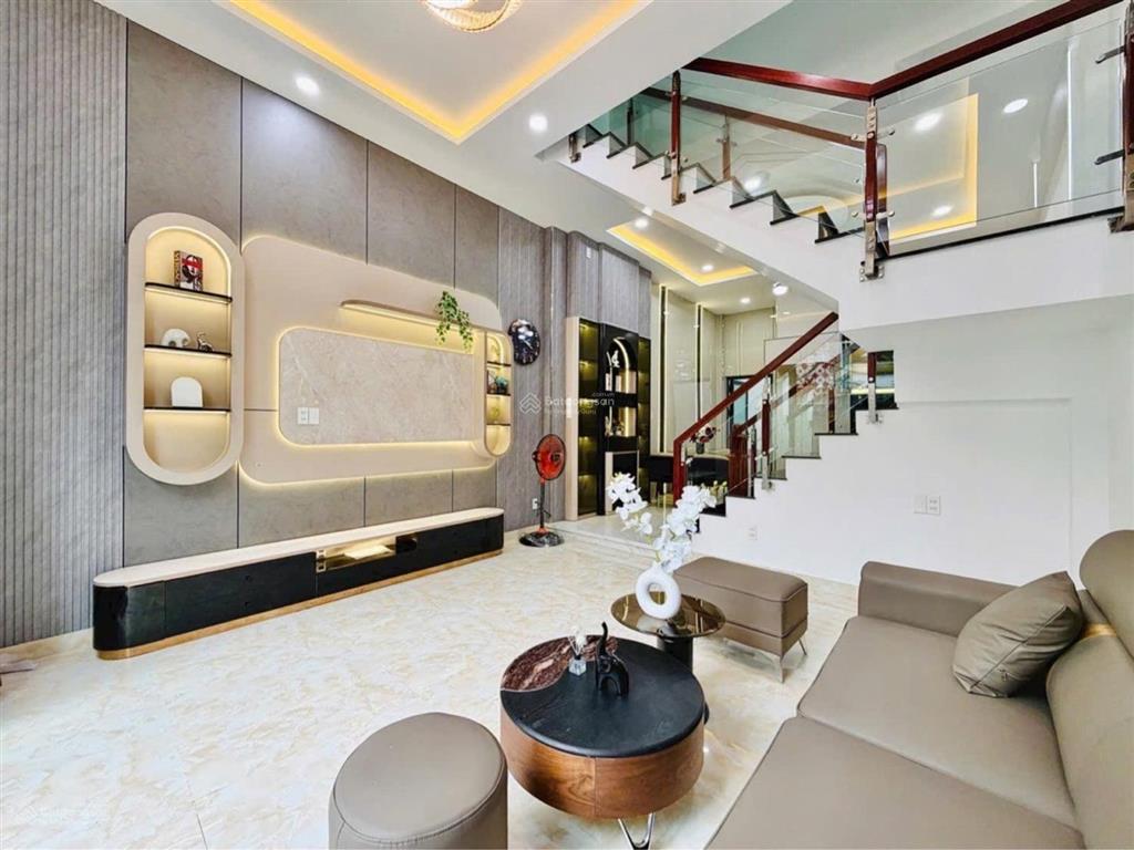 Siêu phẩm mới đẹp full nội thất, sát hẻm xe tải, 4pn có phòng ngủ tầng trệt, hẻm thông tứ tung