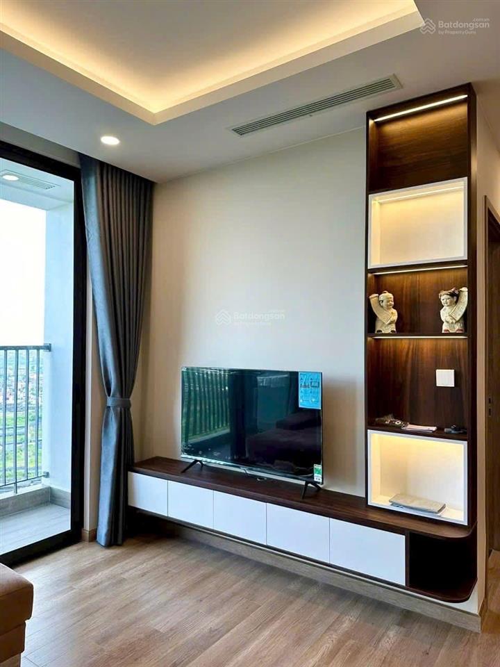 Giá tốt bán nhanh 2 ngủ onsen 67m view hồ giá 5.5 tỷ full đồ 0925 988 ***