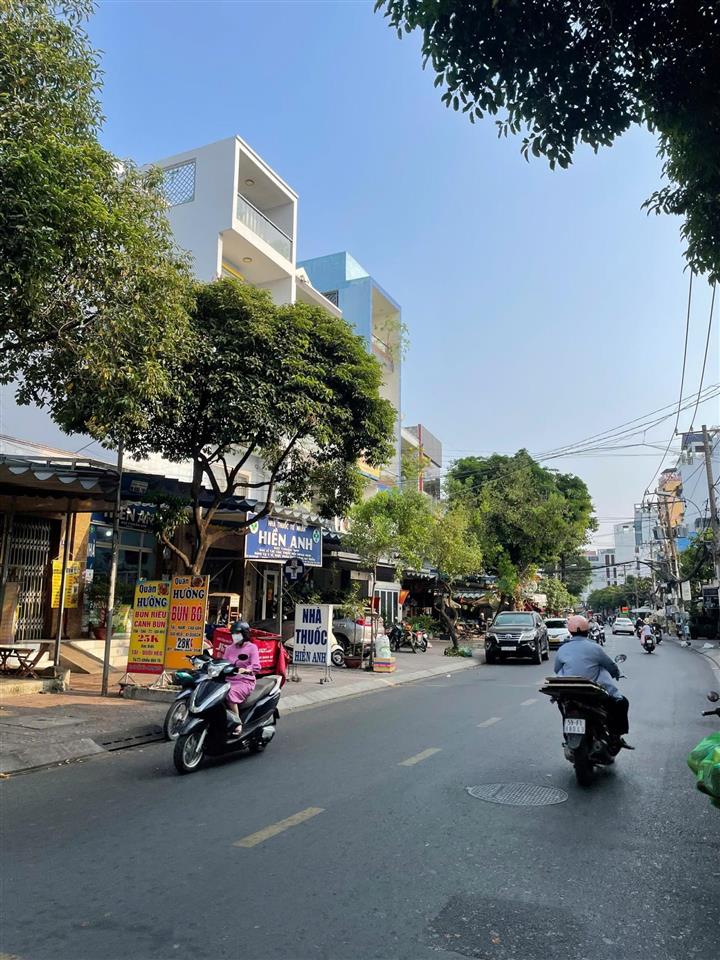 Nhà mặt tiền kinh doanh sung cầu xéo tân phú cấp 4 dt 4x21m, giá 9.8tỷ, đang cho thuê