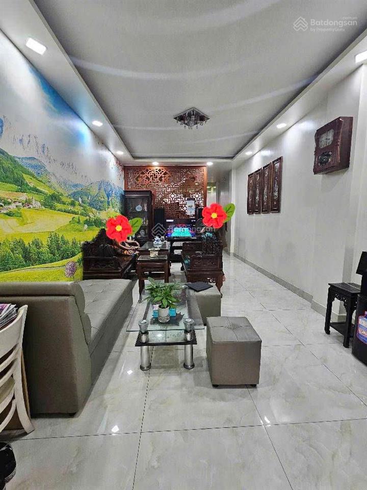 Bán nhà mặt tiền đường dc11p.tây thạnhtân phú, trệt 2 lầu, dt 4x20m, giá 10 tỷ tl