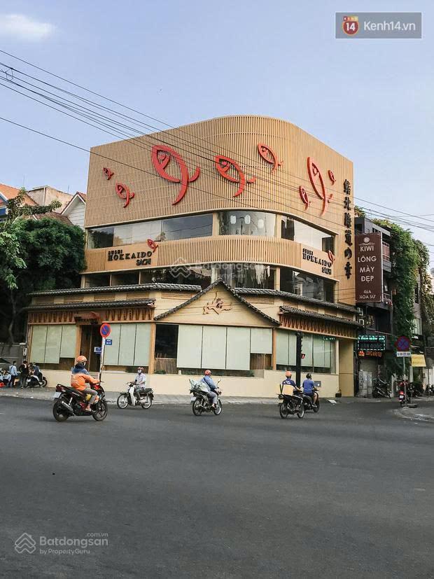Siêu vị trí góc 2mt phan xích long, phú nhuận dt 24x16m 3 tầng hđt 540tr giá 180 tỷ