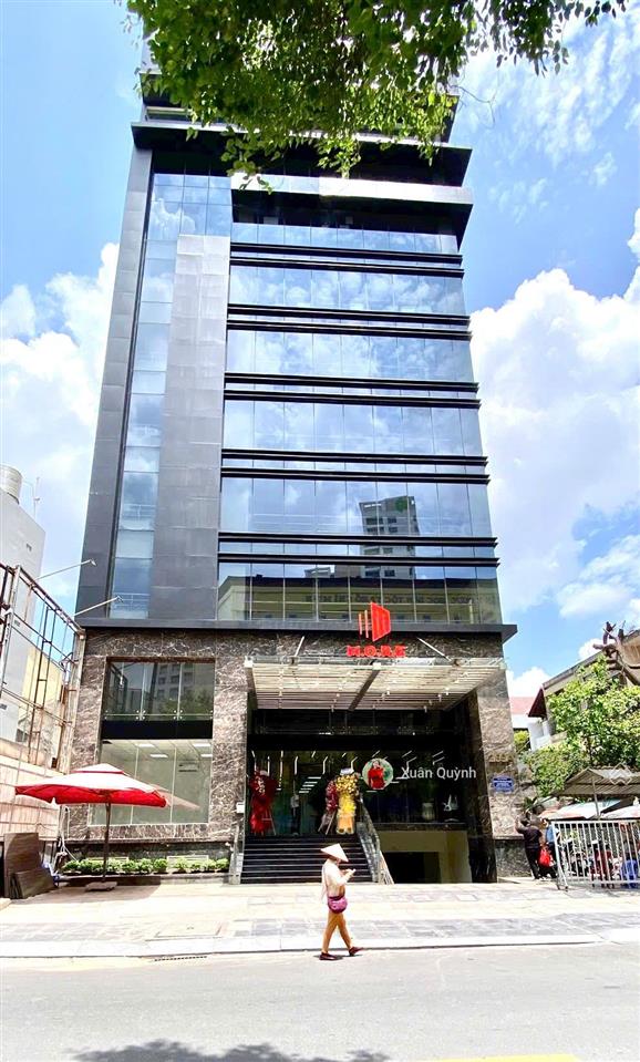 Building ngay nguyễn văn trỗi quận phú nhuận góc 2 mặt tiền ~ 2500m2 sàn hđt 5,4 tỷ giá 120 tỷ