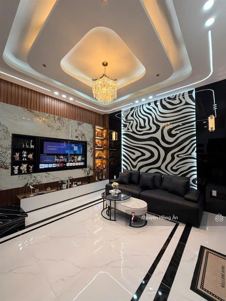 Bán gấp villa mini ngang 10m trung tâm nha trang chủ đi úc, full nội thất, giá chỉ 3 tỷ 390 triệu