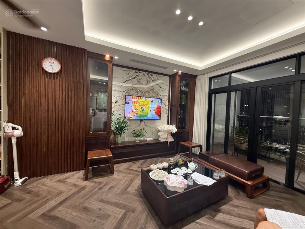 Thương lượng sâu cho khách thiện chí căn hộ 3pn bắc hà tố hữu để lại toàn bộ nội thất