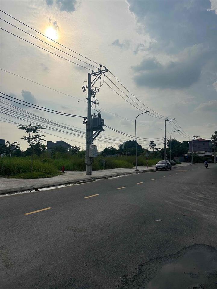 Bán lô đất mặt tiền TDC Bửu Hoà