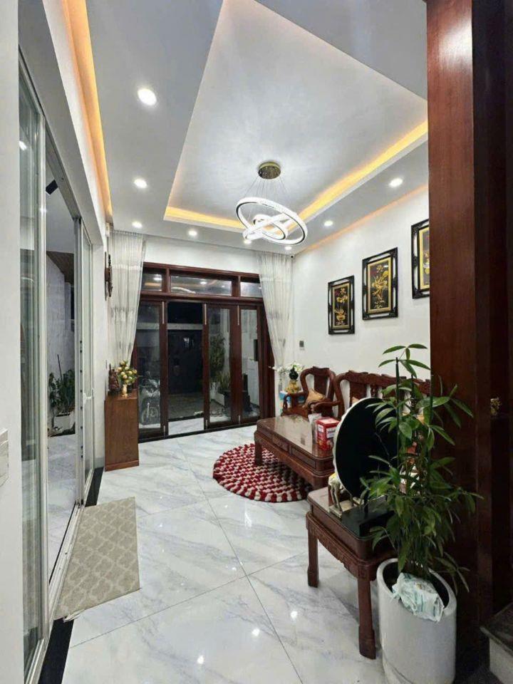 Продаётся дом, 110 м², Ngũ Hành Sơn