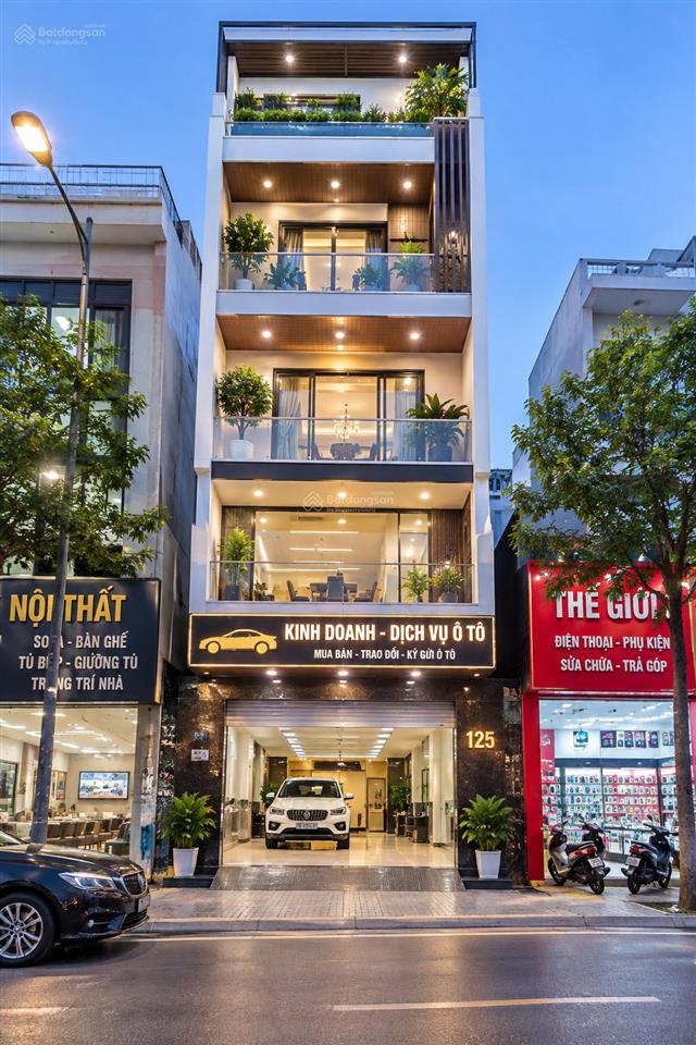 Mặt phố chợ đôn kinh doanh buôn bán tấp nập pk 6 tỷ