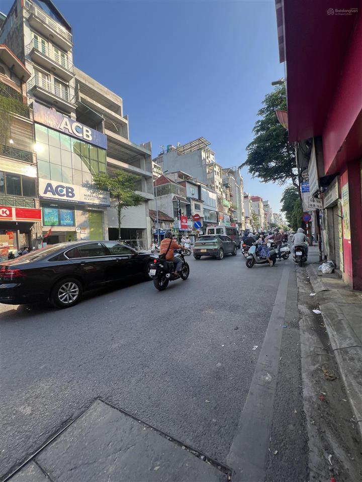 Có 102! phố xã đàn, 35m2*5t, dân xây mới đẹp, nội thất full, sát phố, ngõ thẳng, công năng đủ.