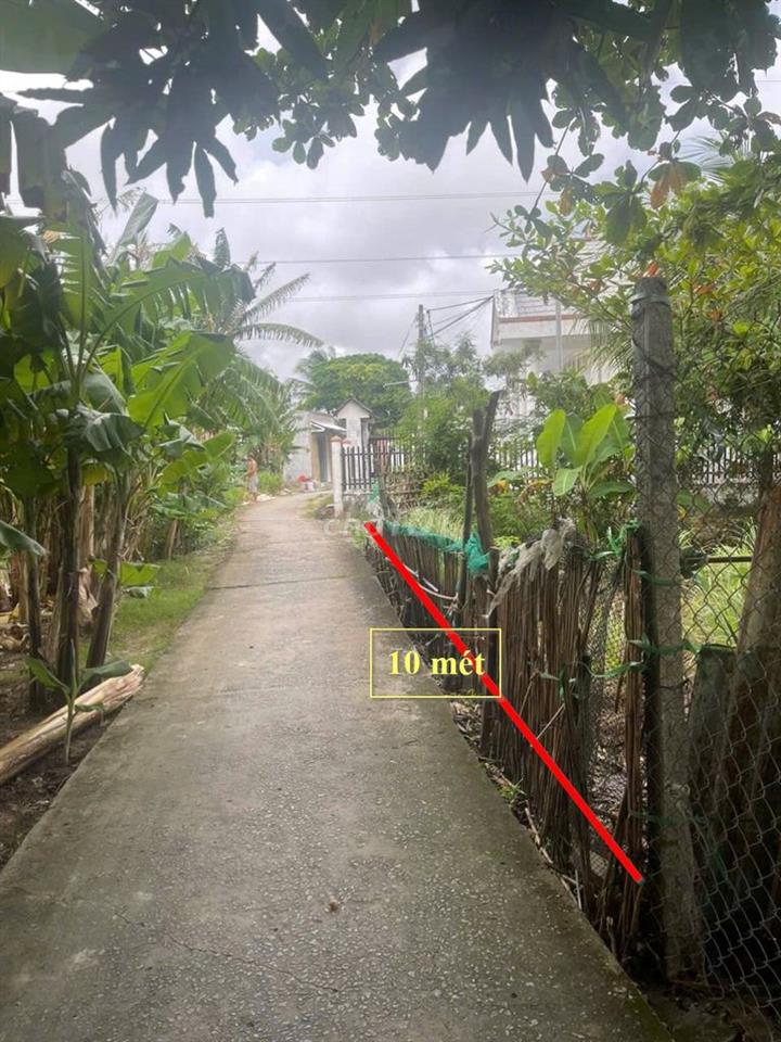Đất mặt tiền kênh Thôn Dôn - đối diện đường Thiên Hộ Dương