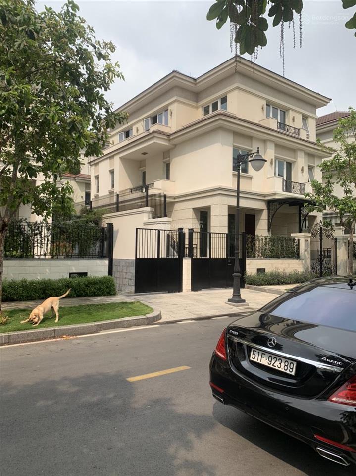Sala đại quang minh bán gấp biệt thự saroma villa đầy đủ nội thất tiền diện tích 322m2 giá tốt