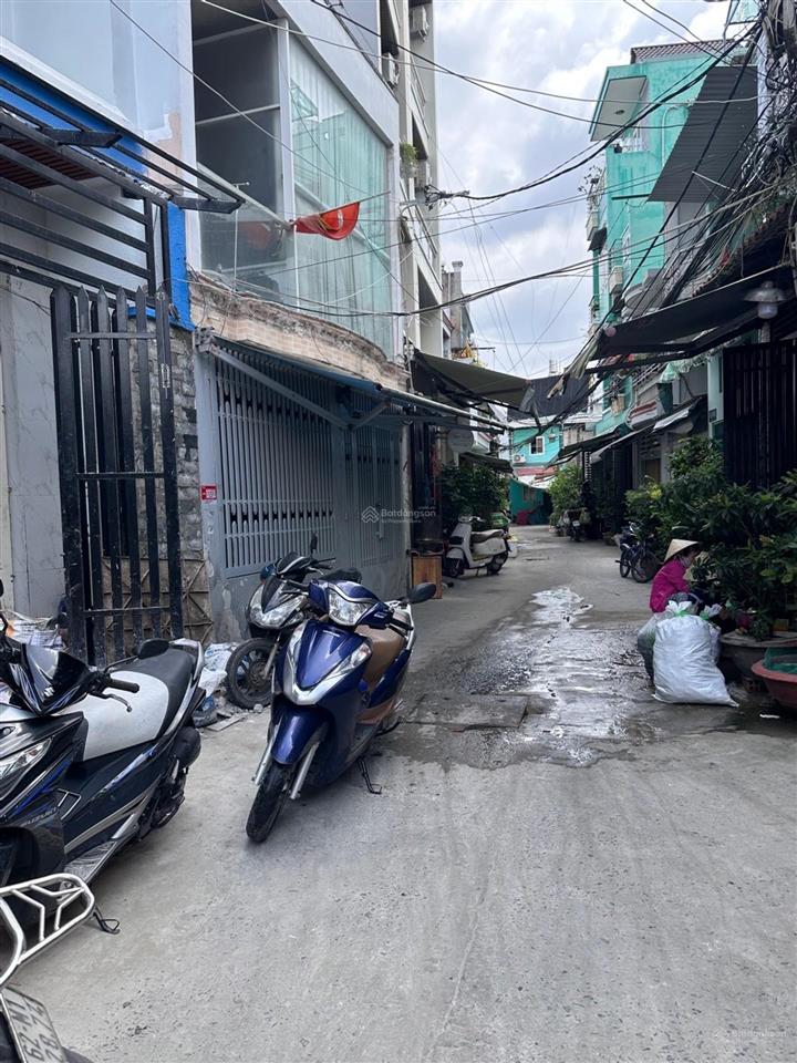 Bán nhà 4pn, 3wc tại âu dương lân, 9 tỷ, 45m2, chính chủ hàng hot
