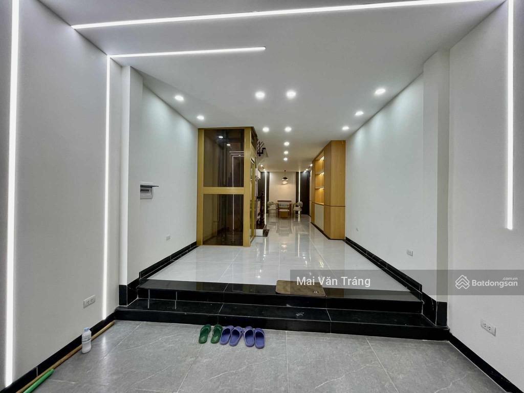 Chỉ 12,35 tỷ! bán nhà đình thôn lô góc 2 thoáng thang máy ngõ thông kd ô tô qua nhà