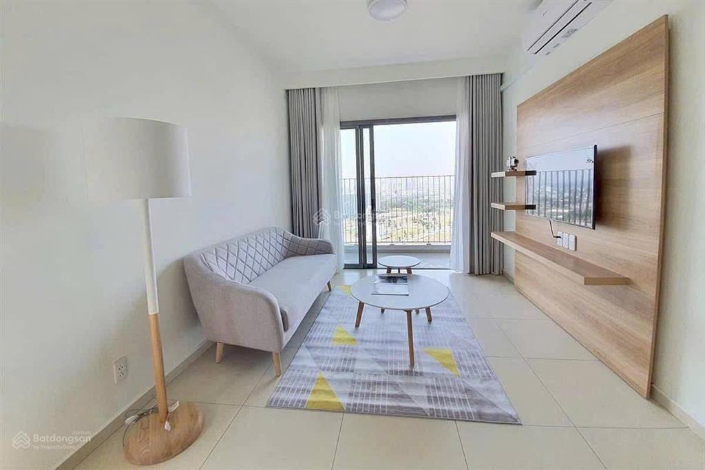 Hạ giá 450 triệu xuống còn 4 tỷ 050 triệu căn hausneo 2pn, 2 vệ sinh đầy đủ nội thất 0901 460 ***