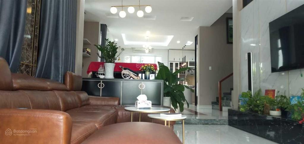 Bán căn biệt thự dự án villa park, full nội thất giá 26 tỷ 0904 936 ***