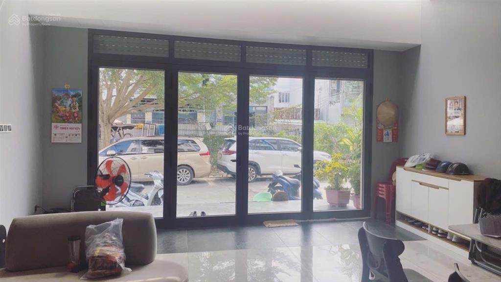 54m2 đất, nhà 3 tầng, ngang 6m, cao ráo kdc hiện hữu, đường ô tô 6m nhỉnh 6 tỷ vào ở ngay