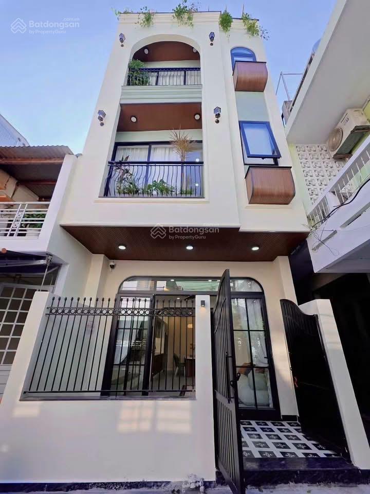 Chính chủ cần bán nhanh nhà trần đình xu,p.cầu ông lãnh,quận 1.giá 6tỷ590/69,75m.sổ sẵn.