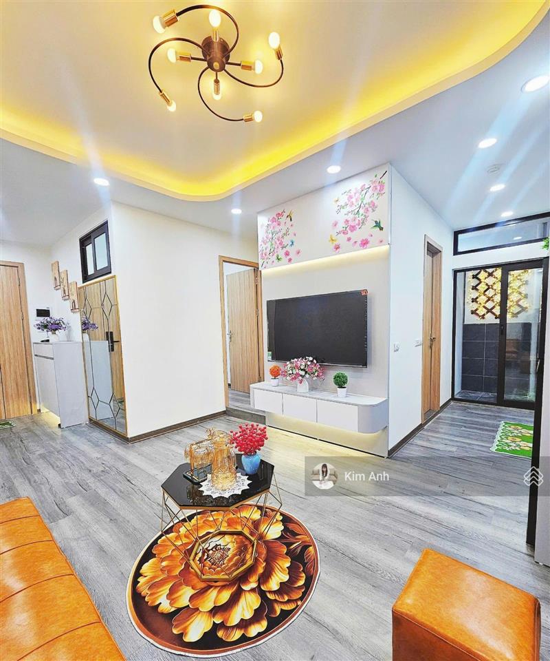 Chính chủ cần bán chung cư a6c nam trung yêncầu giấy 55m2 2n2w sổ đỏ 3,95 tỷ full nt đồ mới xịn