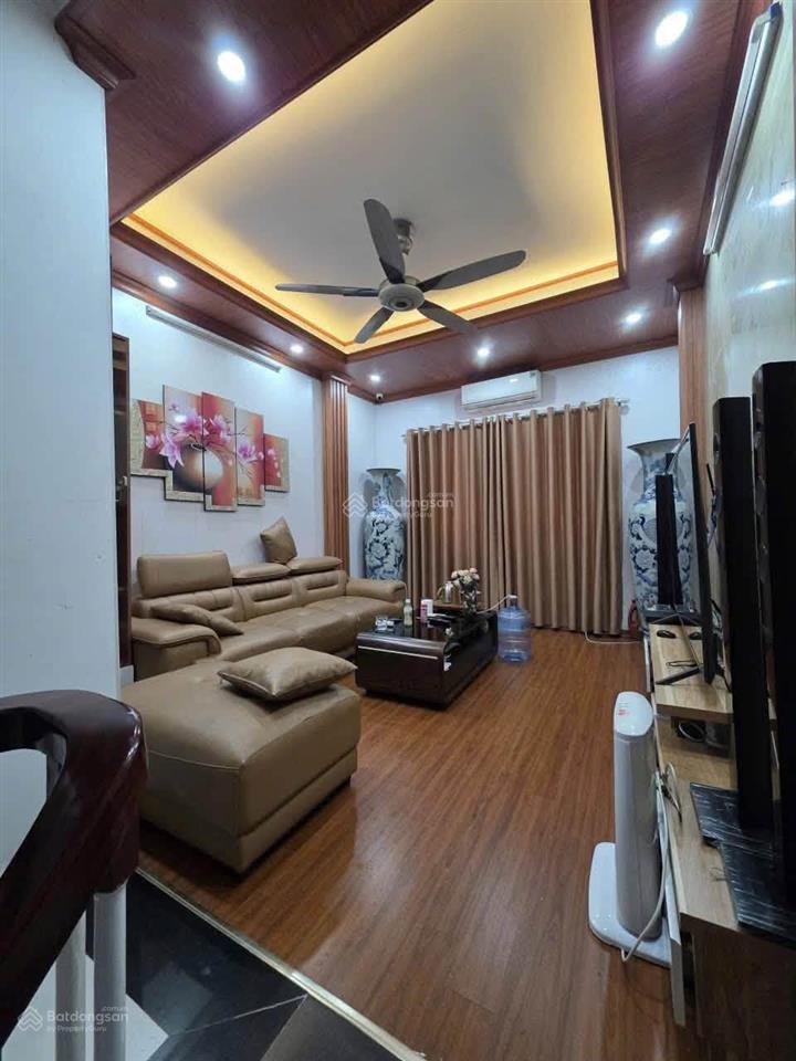 Khương đình nhà dân xây chắc chắn còn mới khách mua ở ngay