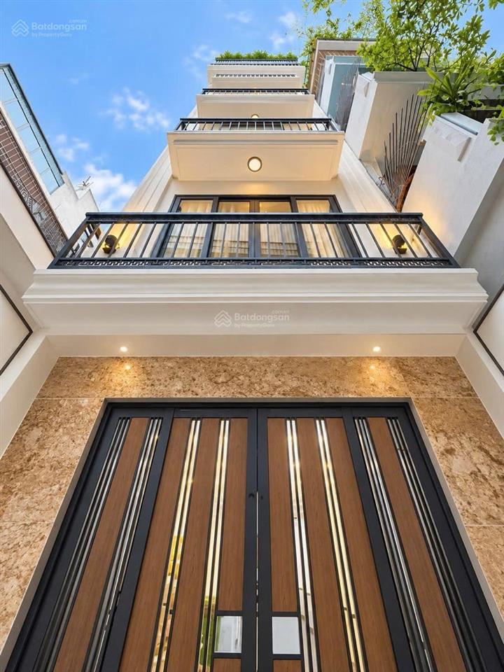 Bán ccmn giá đất ! chốt không nhìn giá chào 90m thiết kế 7 tầng tổng 16pkk dòng tiền 1 tỷ /1 năm ,
